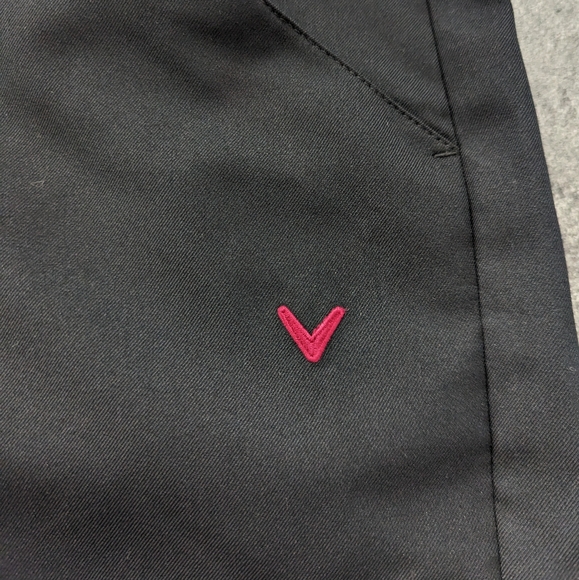 Callaway women's mid length golf shorts Black size 4 - Picture 2 of 5